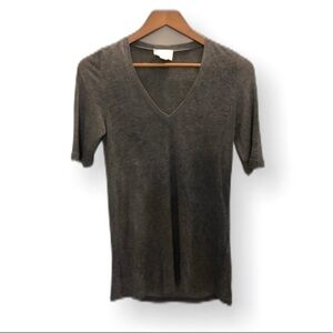BOY. Band of outsiders v neck elbow top